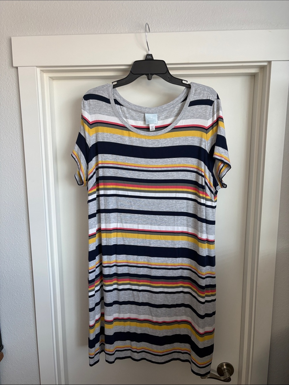Sunday Striped Tee in Gray, Navy, Red & Mustard